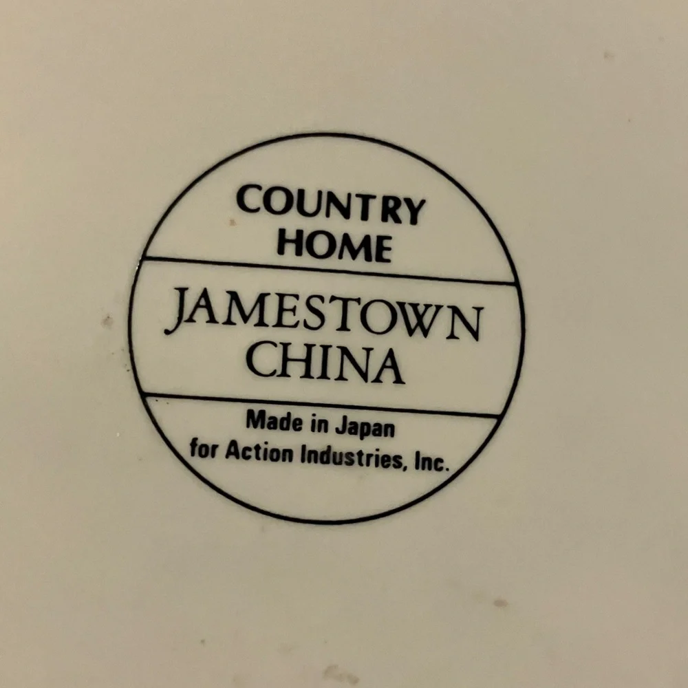 Vintage Country Home‎ Rustic Cream Serveware Bowl with Farmhouse Design 9”
